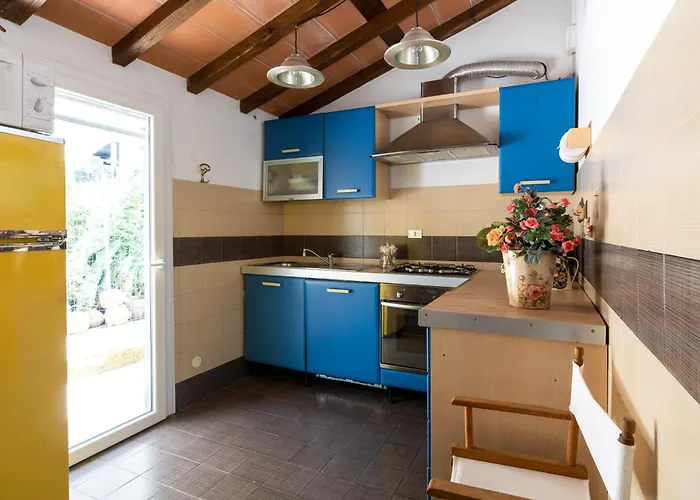 Fantastica Casa Sul Mare Con Giardino Privato Σπίτι διακοπών *